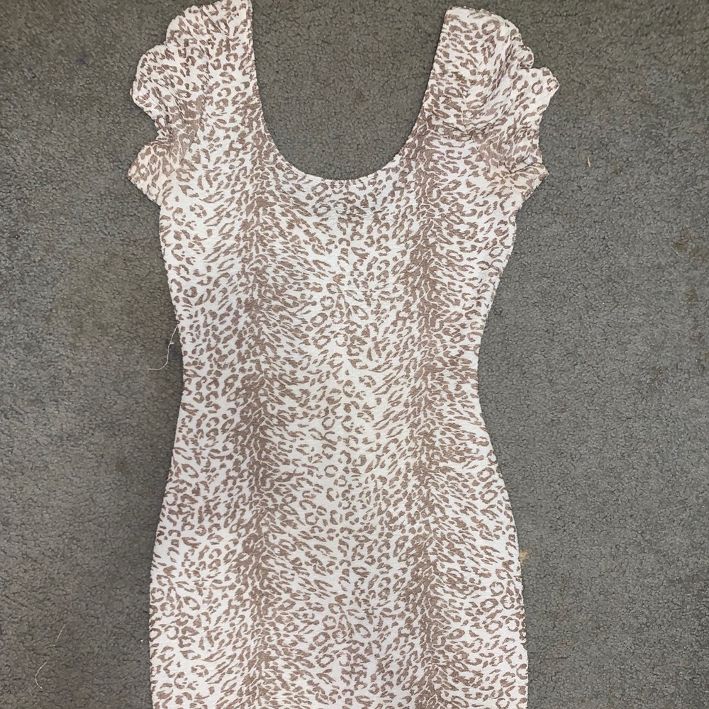 💕 Fitted Dress 💕